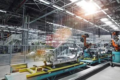 北京奔馳第200萬(wàn)輛整車下線，前驅(qū)車工廠落成開啟物流新篇章